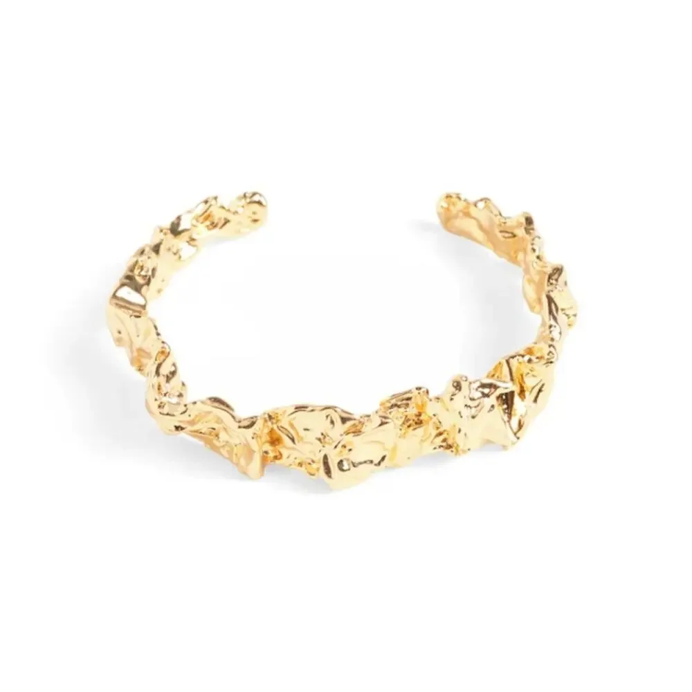 Amber Sceats make bold